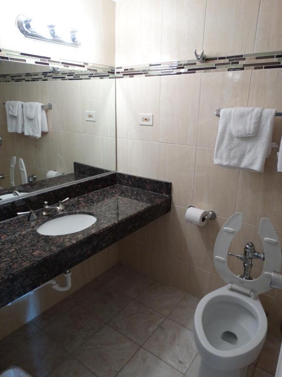 Colony Motel Brookfield Ruang foto